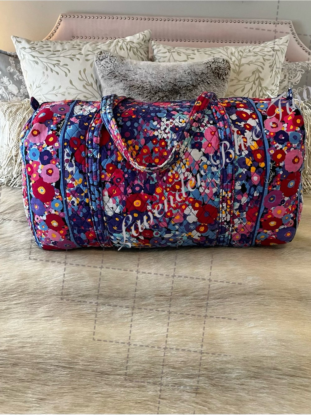 VERA BRADLEY Impressoinita 2015 Large Duffle Bag 2 Handles Zip Top Pink Purple - Picture 7 of 12